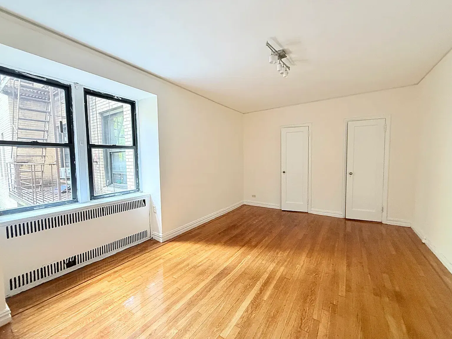 10 Overlook Terrace — Photo 4