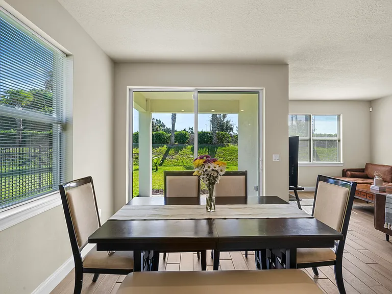 8588 Dahlia Cir — Photo 16