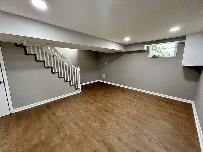 7850 Eastdale Rd — Photo 51