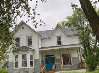 207 5th Ave, Persia, IA 51563