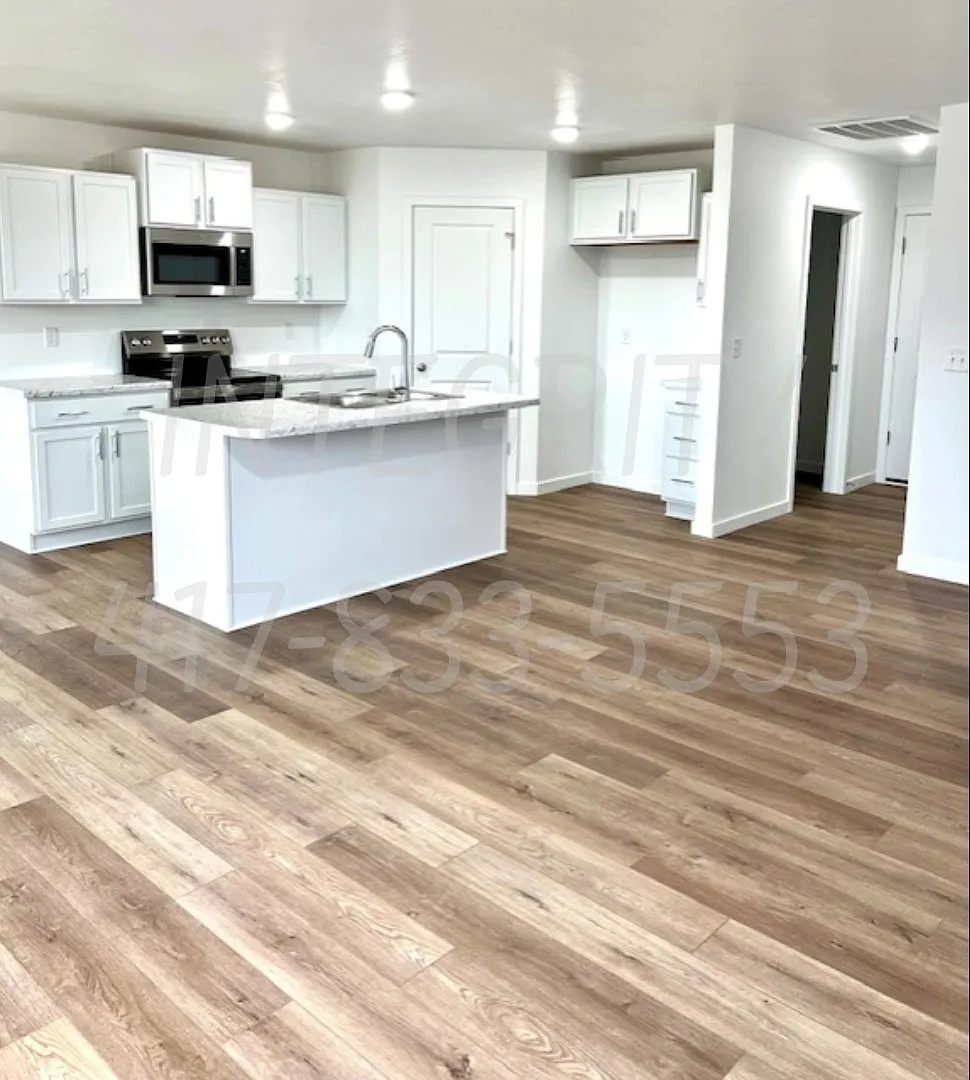 4 bed, 1610 sqft, $2,000 — Photo 3