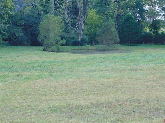 2nd image of 1600 County Road 501