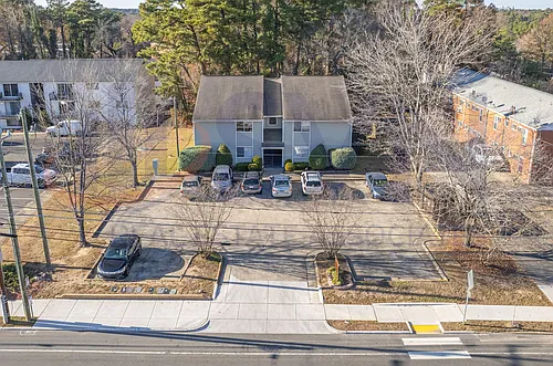 1806 Chapel Hill Rd Photo 1