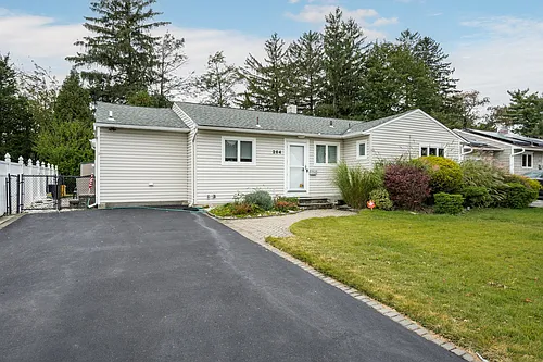 264 Manetto Hill Rd Photo 1
