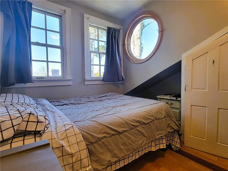 92 Pelham St #3 — Photo 13