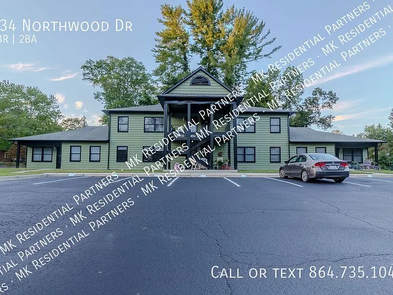 Leasing — Photo 12