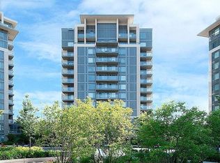 253 S Park Rd #902, Markham, ON L3T0B4