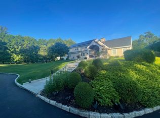 (Undisclosed Address), Old Greenwich, CT 06870