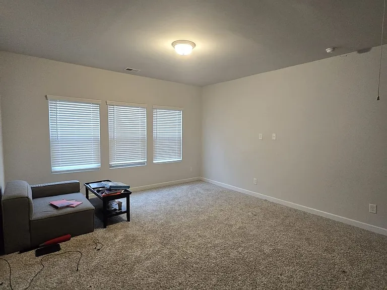 3092 Cedric Ct — Photo 14