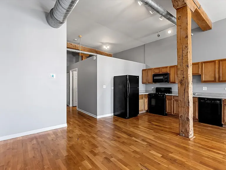 1822 S Bishop St #309 — Photo 3