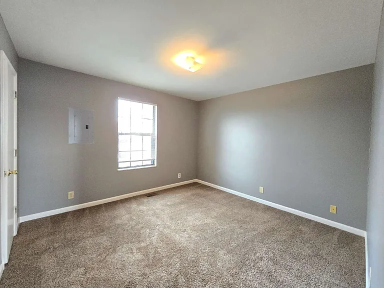 355-3 Peabody Dr — Photo 10