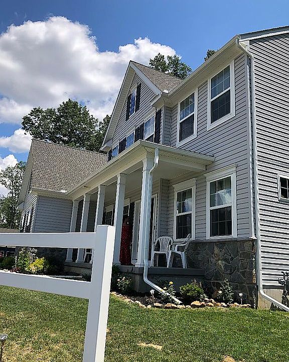 2nd image of 43 Greenbriar Dr