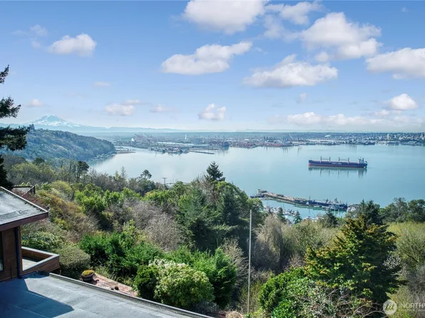 4802 Brown's Point Boulevard, Tacoma, WA 98422