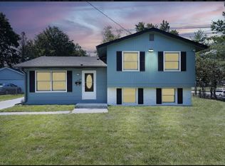 3840 Lindlavista Way, Des Moines, IA 50310