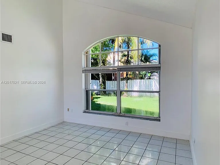18801 NW 12th St — Photo 6