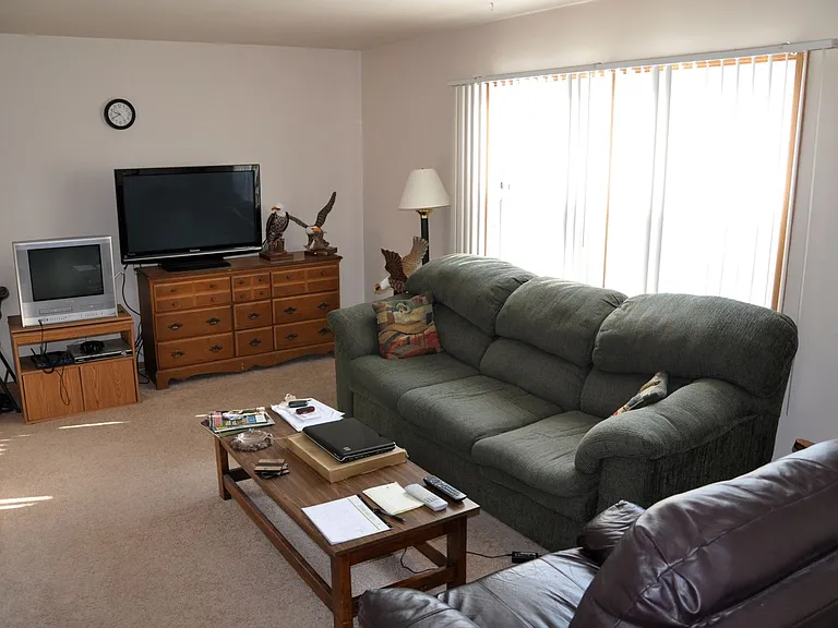 101 Parkway Ave — Photo 31
