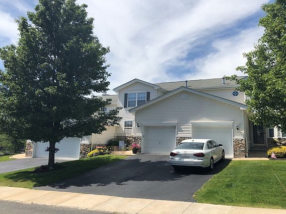 2nd image of 38 Burlington Ct #1701