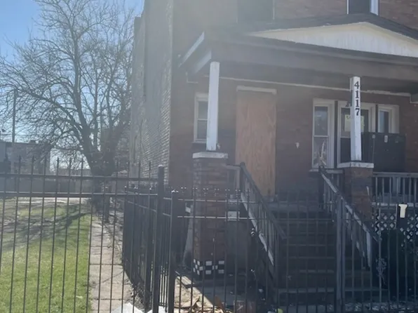 4117 W Van Buren St, Chicago, IL 60624