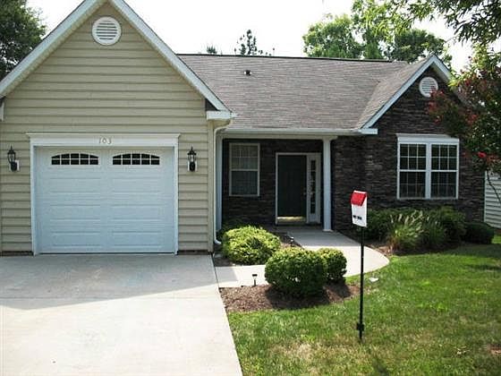 1st image of 103 Legacy Oaks Pl
