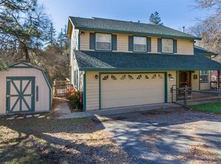 21072 Oakwood Ln, Foresthill, CA 95631