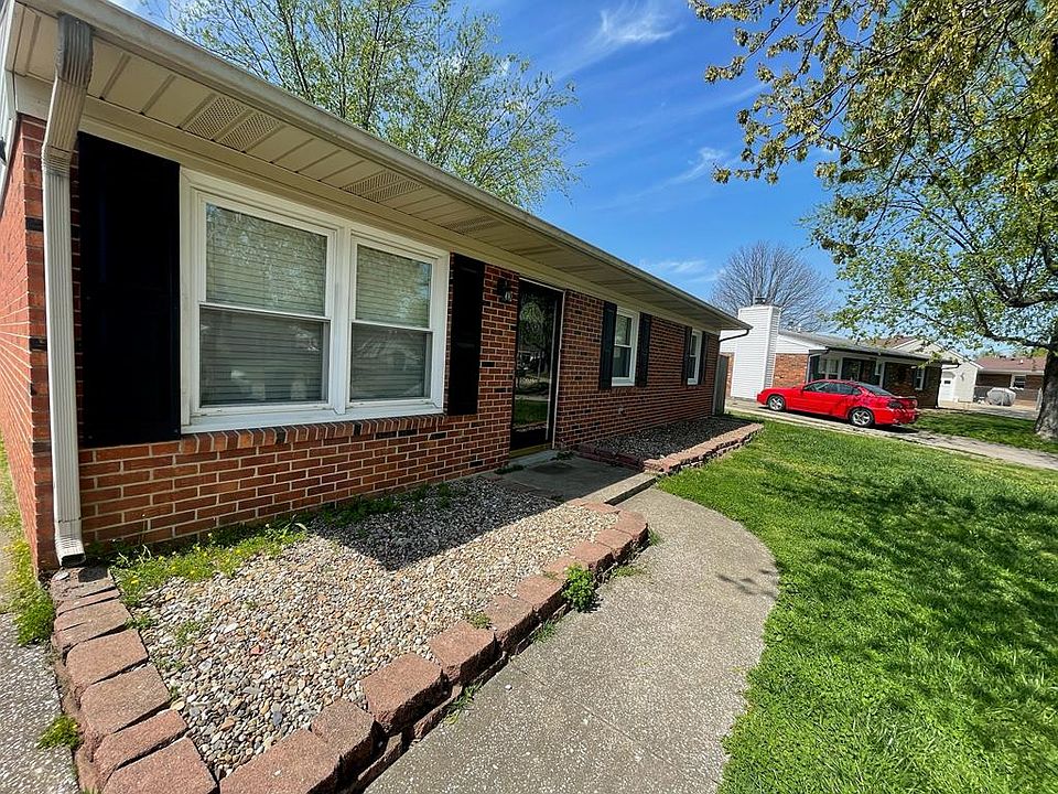 1st image of 3045 Yosemite Dr