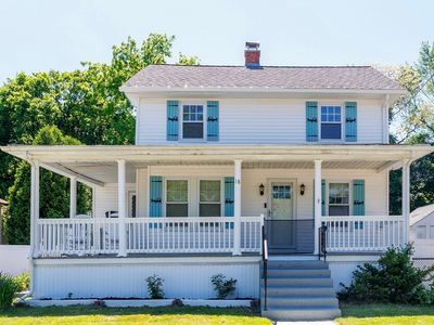 18 Healy Rd, Worcester, MA, 01603