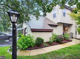 Hillsborough 5 Dr #B, Monroe Township, NJ 08831