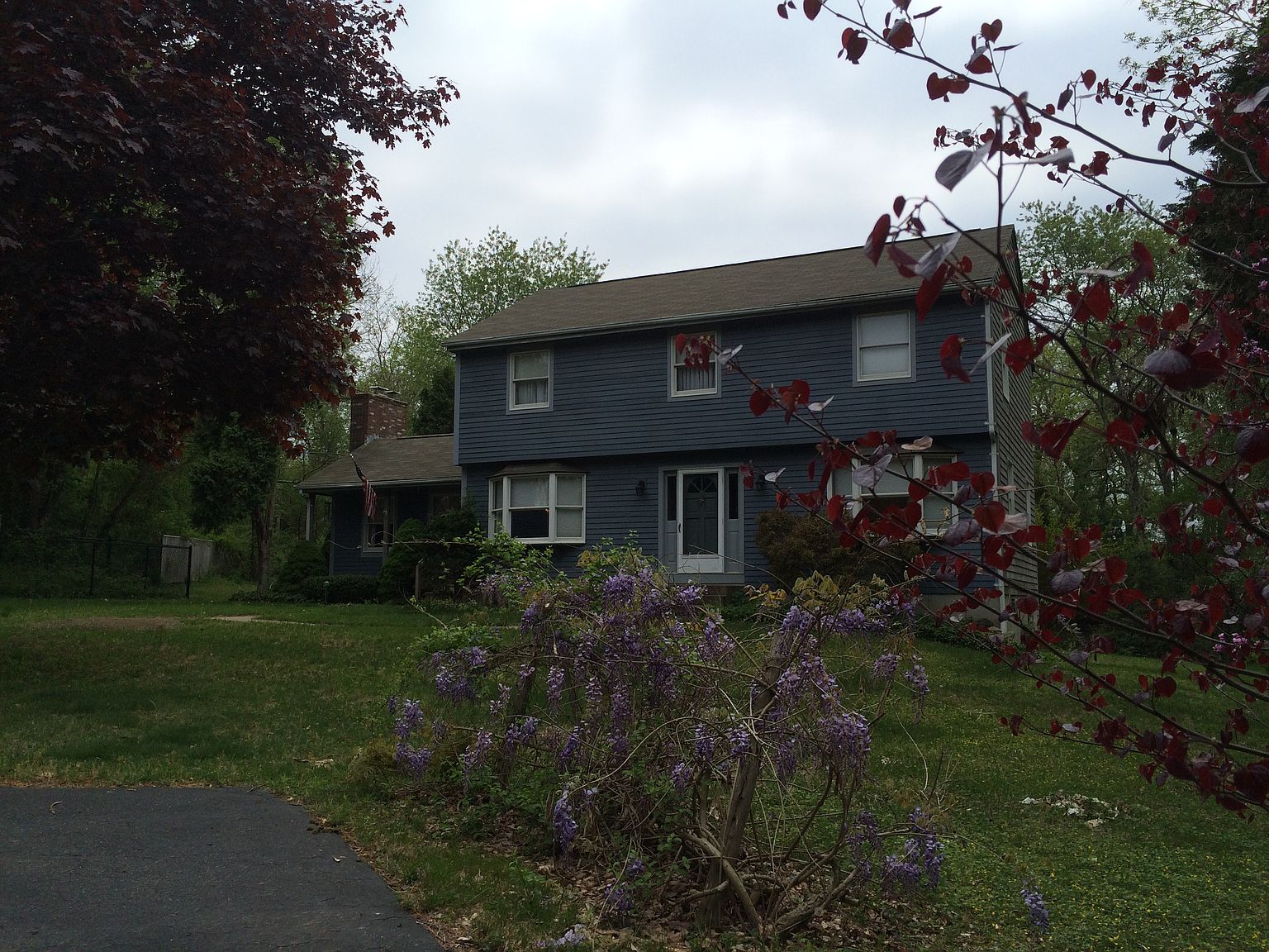 1354 Gilbert Stuart Rd, Saunderstown, RI 02874 Zillow