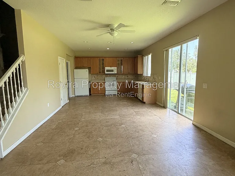 452 Janice Kay Pl — Photo 4