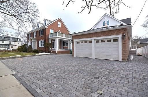 3rd image of 105 Forest St #107