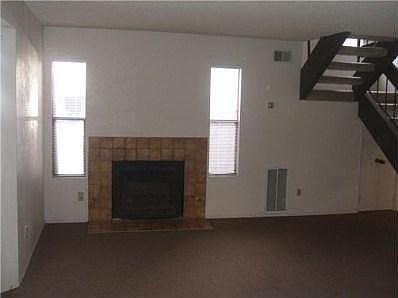 2nd image of 1720 Melrose Ave Unit 3