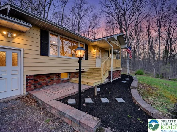 140 Hutson Middle, East Stroudsburg, PA 18302