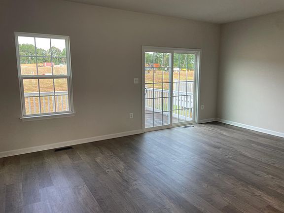 2nd image of 422 Landing Dr