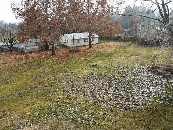 2nd image of 623 Austin Dr