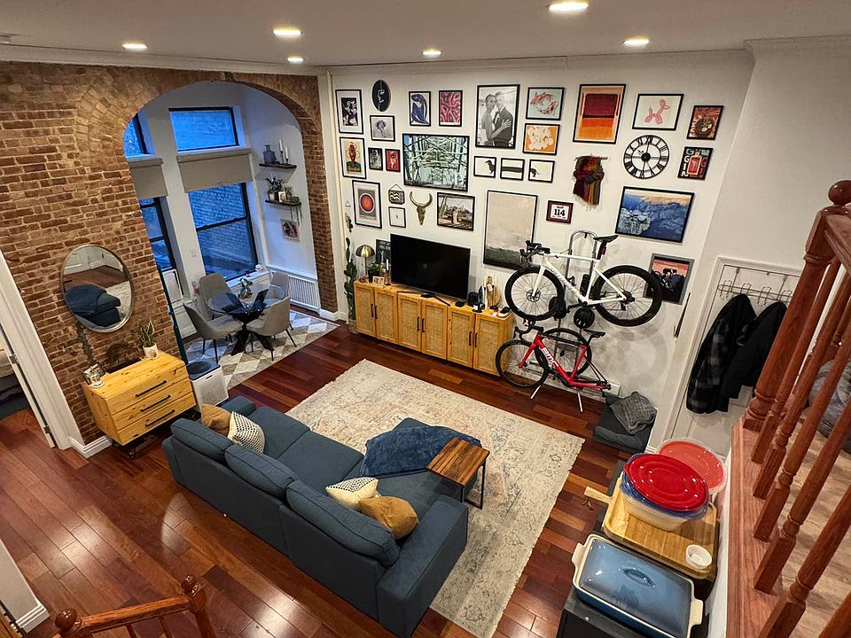 1st image of 112 W 86th St APT 4