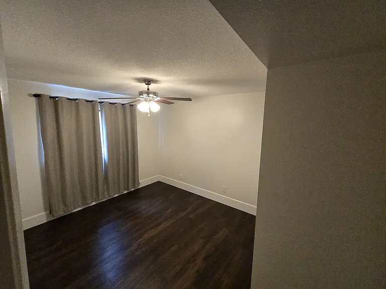 1888 E Deyoung Dr — Photo 20