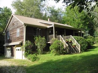 154 County Rd, Huntington, MA 01050