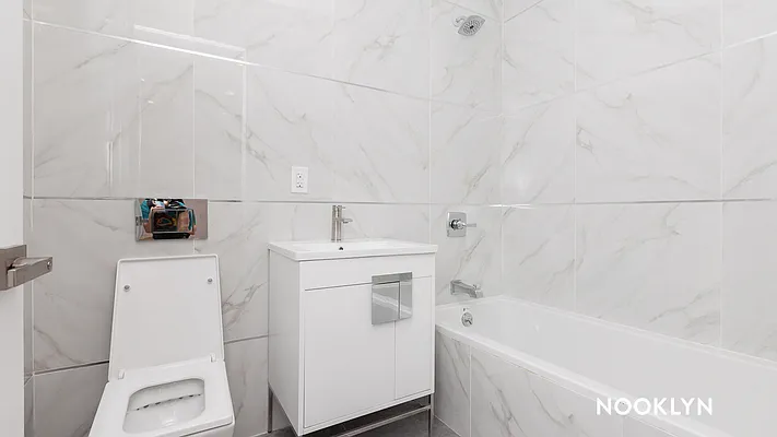 Rented by Nooklyn NYC LLC | media 5