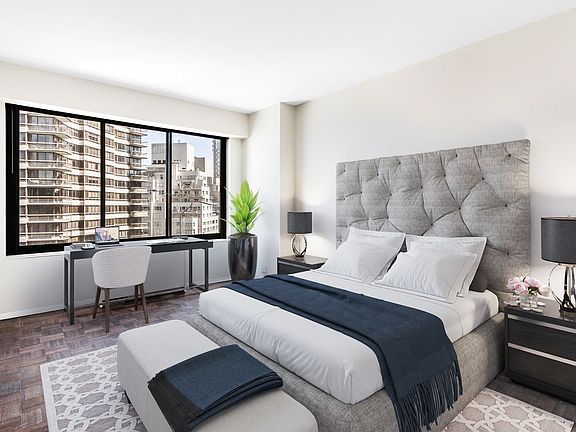 4th image of 200 E 61st St APT 17D