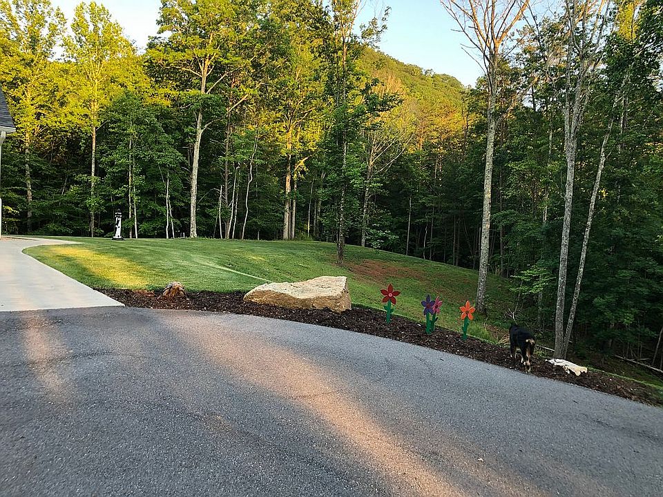 2nd image of 4384 Carr Rouse Rd