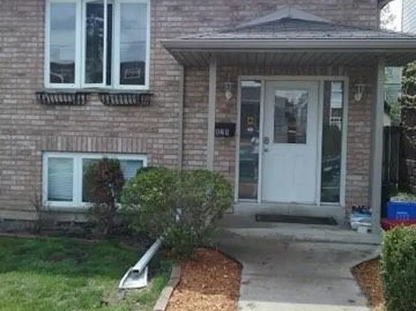 829 Arthur Rd #Basement, Windsor, ON N8Y 3Y1