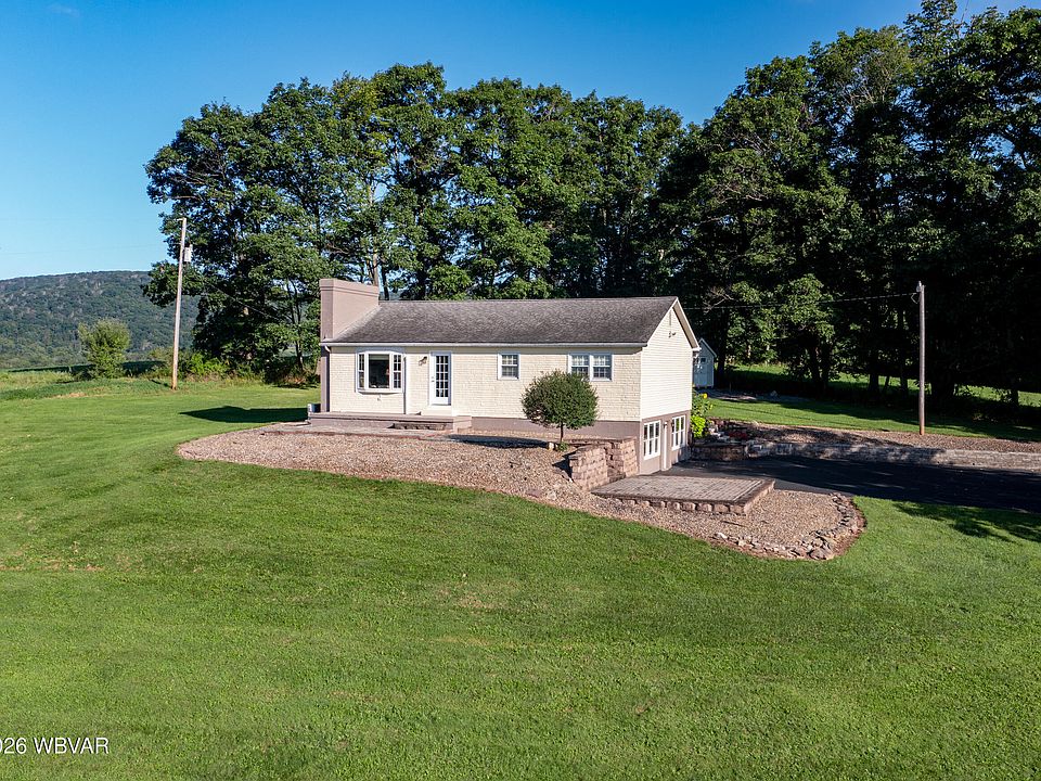 1st image of 658 Lake Rd