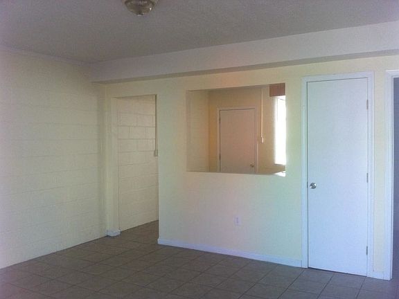 3rd image of 1444 Japonica St APT A