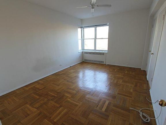 5th image of 6561 Saunders St APT 1W