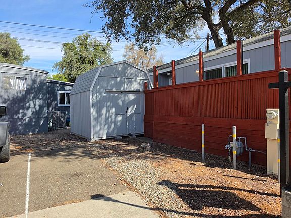 3rd image of 8880 Auburn Folsom Rd Space 25
