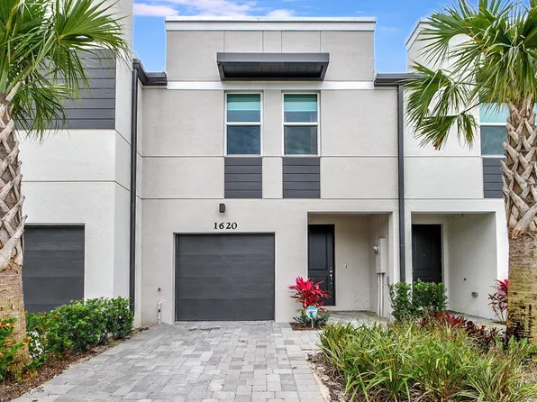 1620 Lindley Street, West Palm Beach, FL 33407