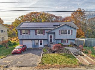 189 Fieldwood Rd, Waterbury, CT 06704