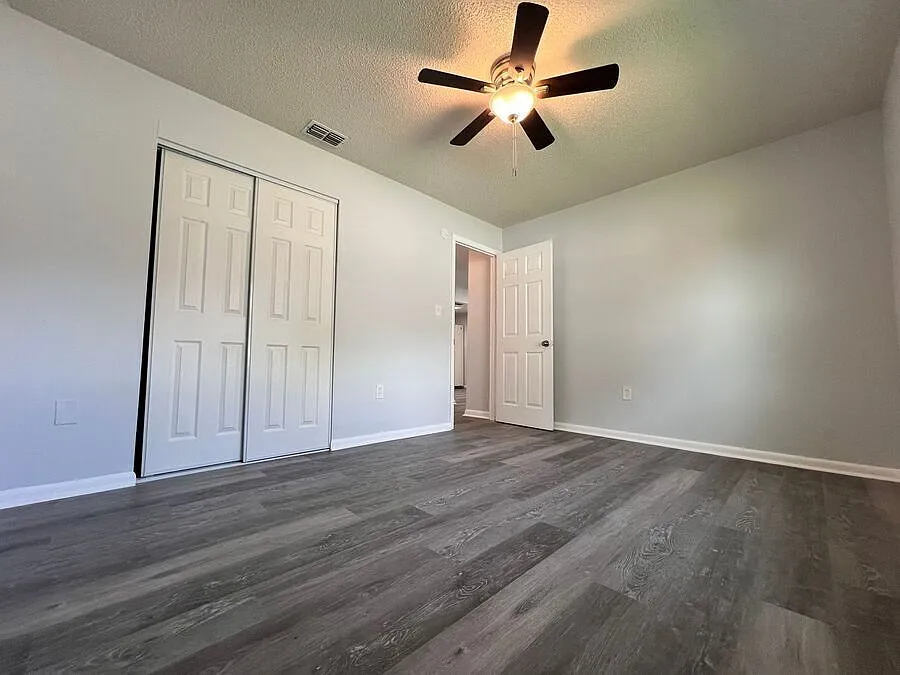 9312 Grandfield Rd, Unit A — Photo 3