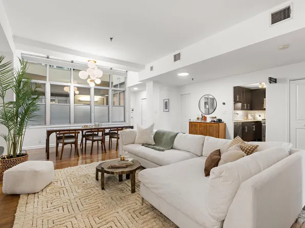 357 Varick St APT 323B, Jersey City, NJ 07302