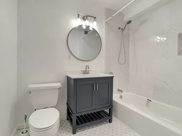 79-14 Rockaway Beach Avenue image 20 of 25